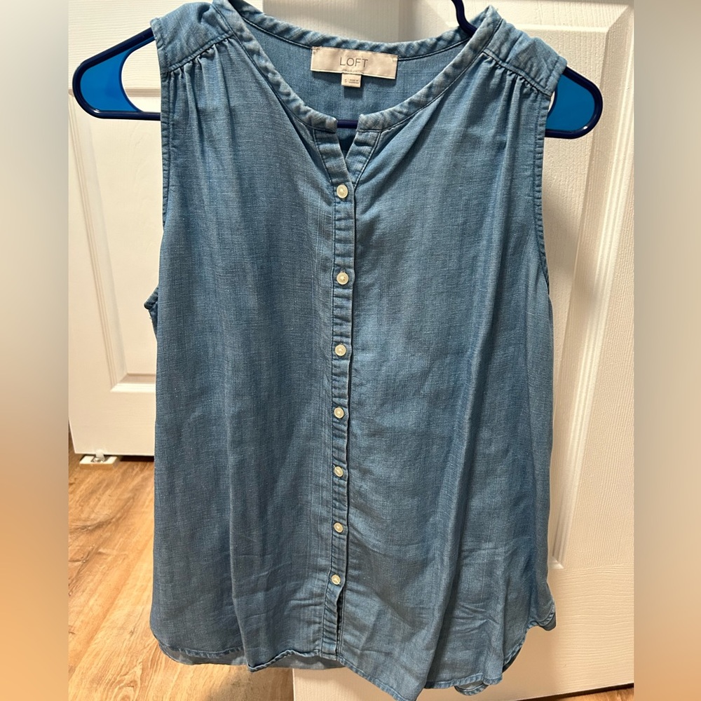 Loft Denim Tank Top Blue Chambray flowy with white buttons